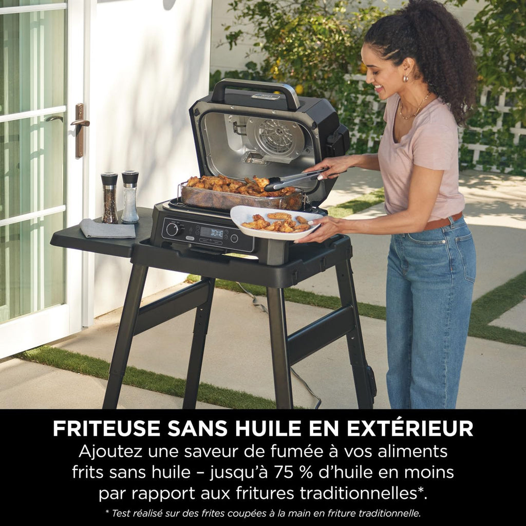 Ninja Woodfire Pro Connect XL BBQ Électrique Grill & Fumoir, Contrôle via App, Sonde Numérique, Grill Extérieur 7-en-1 & Friteuse sans huile, Pellets de Bois, Résistant aux Intempéries, Noir OG901EU